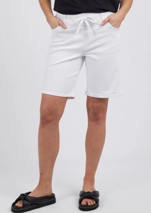 Foxwood Gabby Bermuda White | Abbey Road Kaikoura