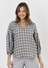 Load image into Gallery viewer, NATURALS BY O&amp;J Linen Top Gargoyle | Abbey Road Kaikoura