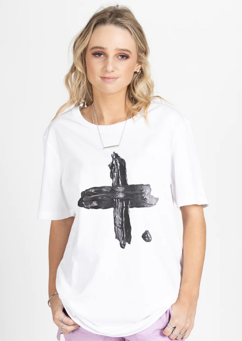 FEDERATION Staple Tee Big Plus | Abbey Road Kaikoura