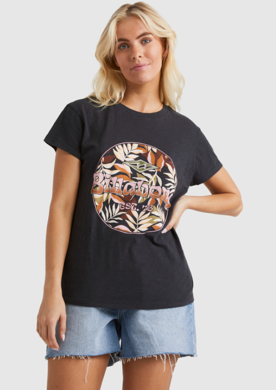 Billabong Tropic Tales Formula Tee - Off Black | Abbey Road Kaikoura